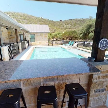 Heartstone Lodge Concan Esterno foto