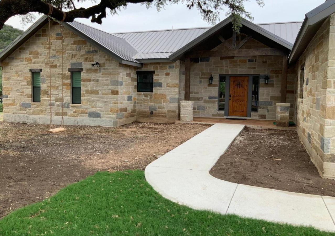 Heartstone Lodge Concan Esterno foto