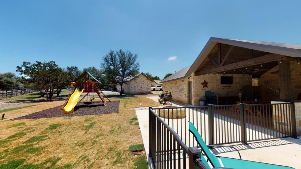Heartstone Lodge Concan Esterno foto