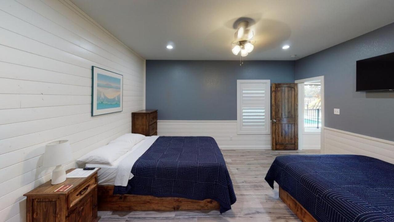 Heartstone Lodge Concan Esterno foto