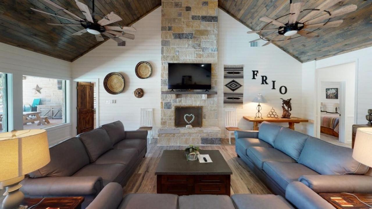 Heartstone Lodge Concan Esterno foto